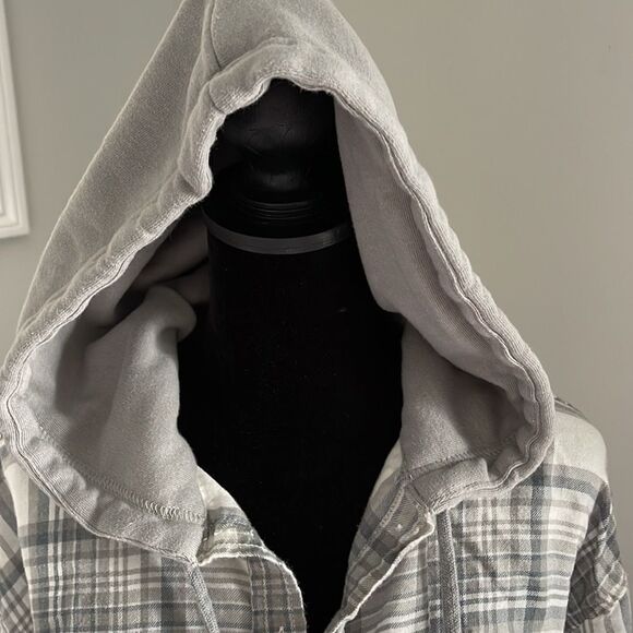 American Eagle Gray Plaid Button down crop top w/hood. Size‎ Small - Picture 3 of 8